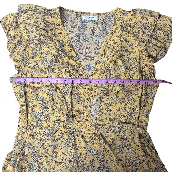 Max Studio Yellow Floral Ruffle Wrap Blouse Size L - Picture 6 of 9